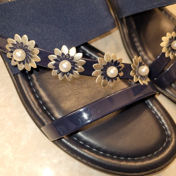 FINAL PRICE Easy Street Tuscany Navy Blue Flat Sandals with Flowers 10 11 - Picture 4 of 8